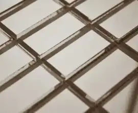 Мозаика B42 Мозаика зеркальная на сетке (4.2x2) 30.6x30.6